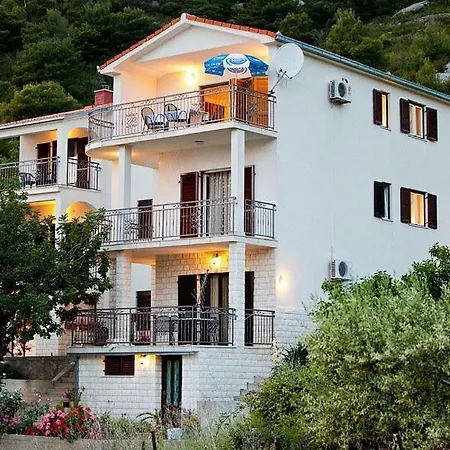 The Ana Apartmán Komiža